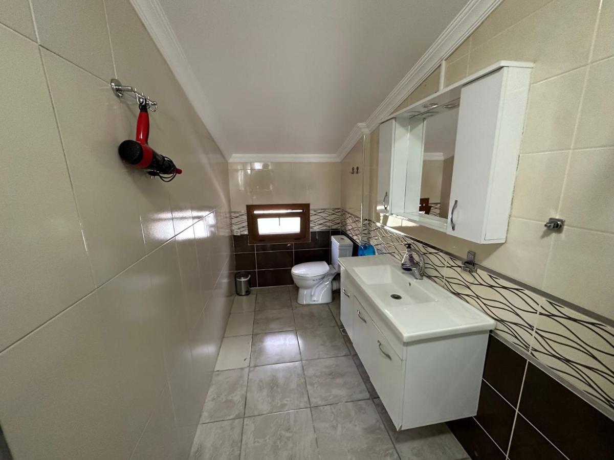 Doga Villa Guest House บูยูกเชกเมเช ภายนอก รูปภาพ