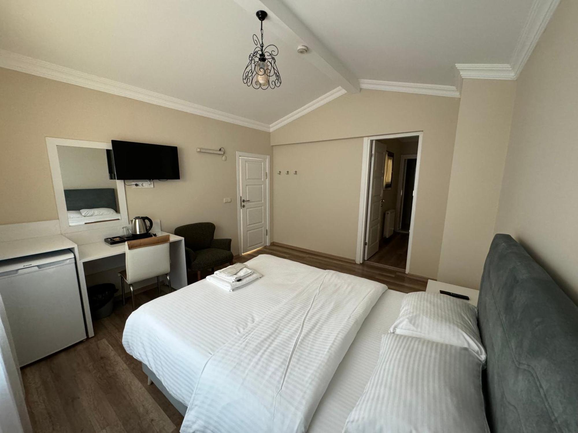 Doga Villa Guest House บูยูกเชกเมเช ภายนอก รูปภาพ